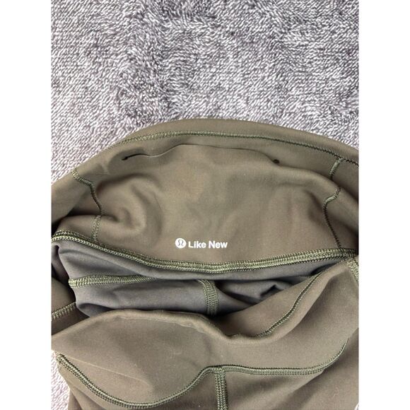Lululemon In Movement Everlux Short 2.5" Inseam 4 High Rise Dark Olive W7ARMS - Picture 7 of 9